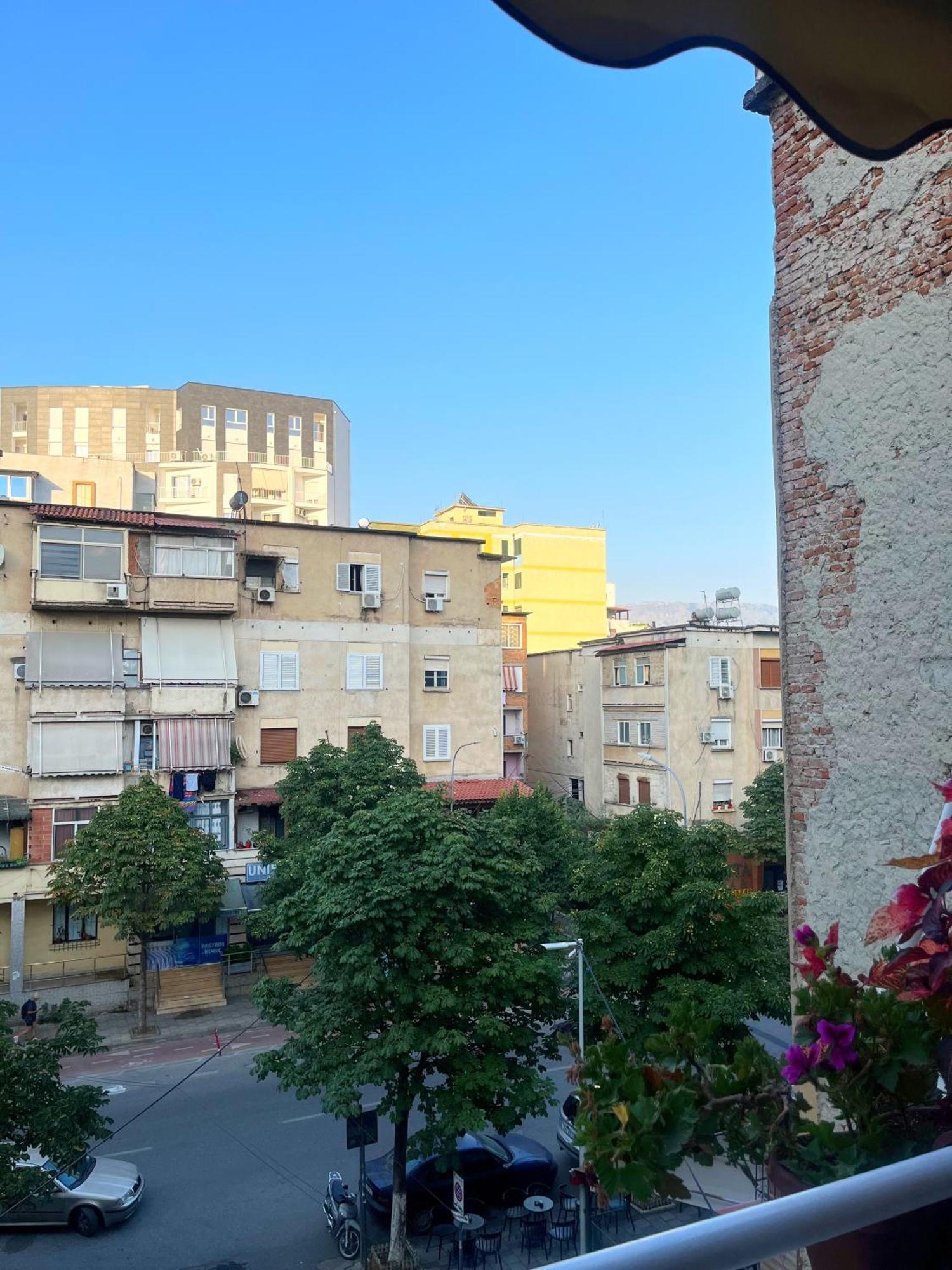 Vibrant & Central Tirana Oasis Bagian luar foto